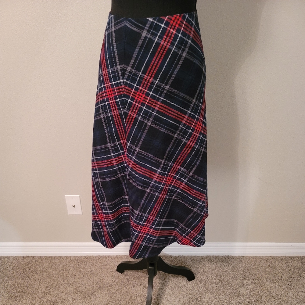 Evan-Picone plaid skirt